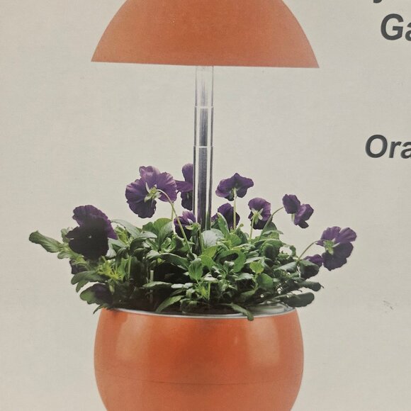 123 We Grow Orange Egg Shaped Hyproponic Indoor Garden System LED Lights - Picture 2 of 10